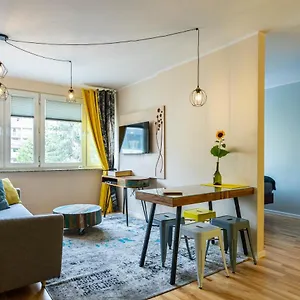 Apartment Locum - Old Town - Car Park, Wroclaw